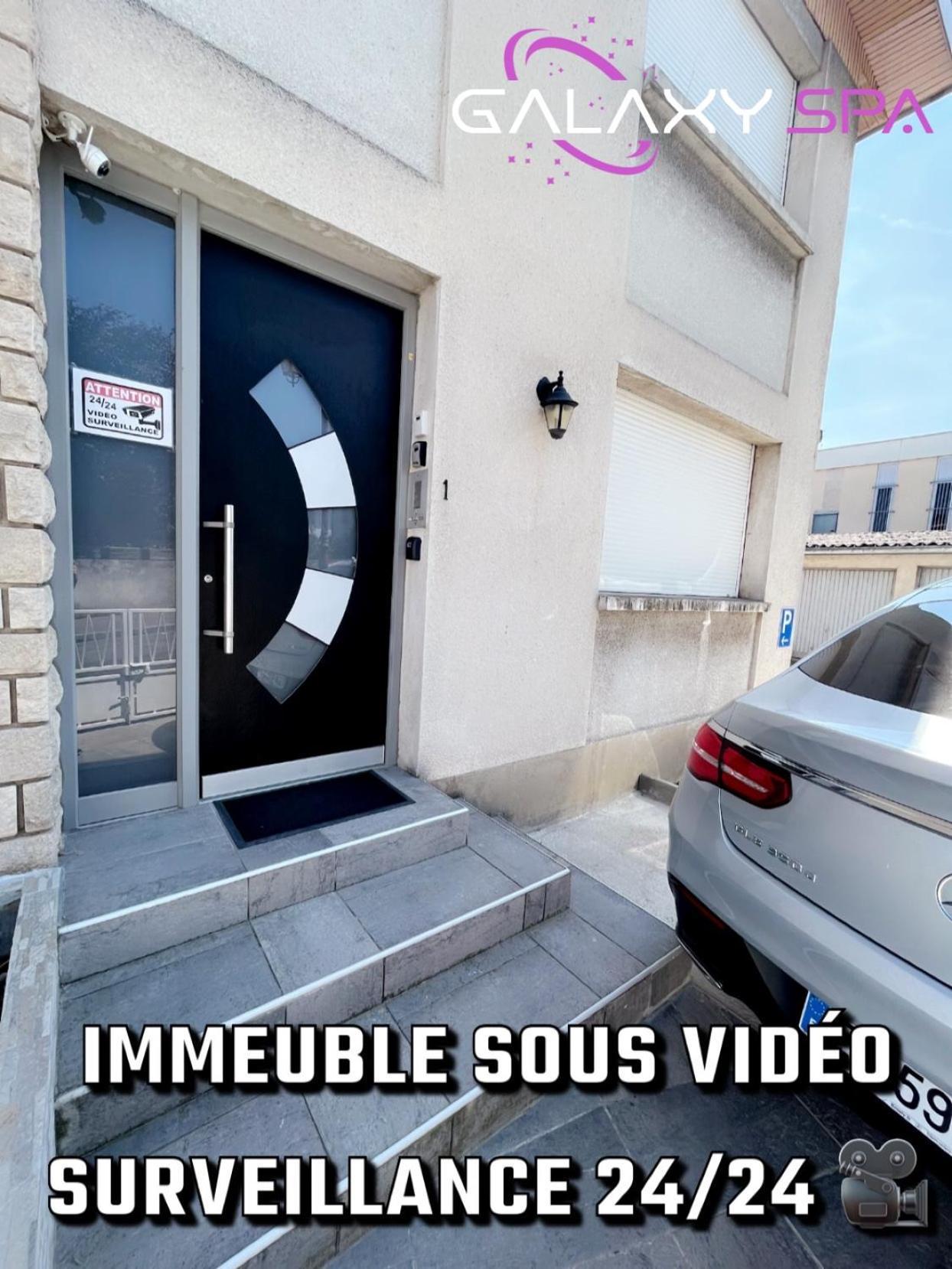 Galaxy Spa - Suite Mercure Jacuzzi Privatif Champigneulles Exterior photo